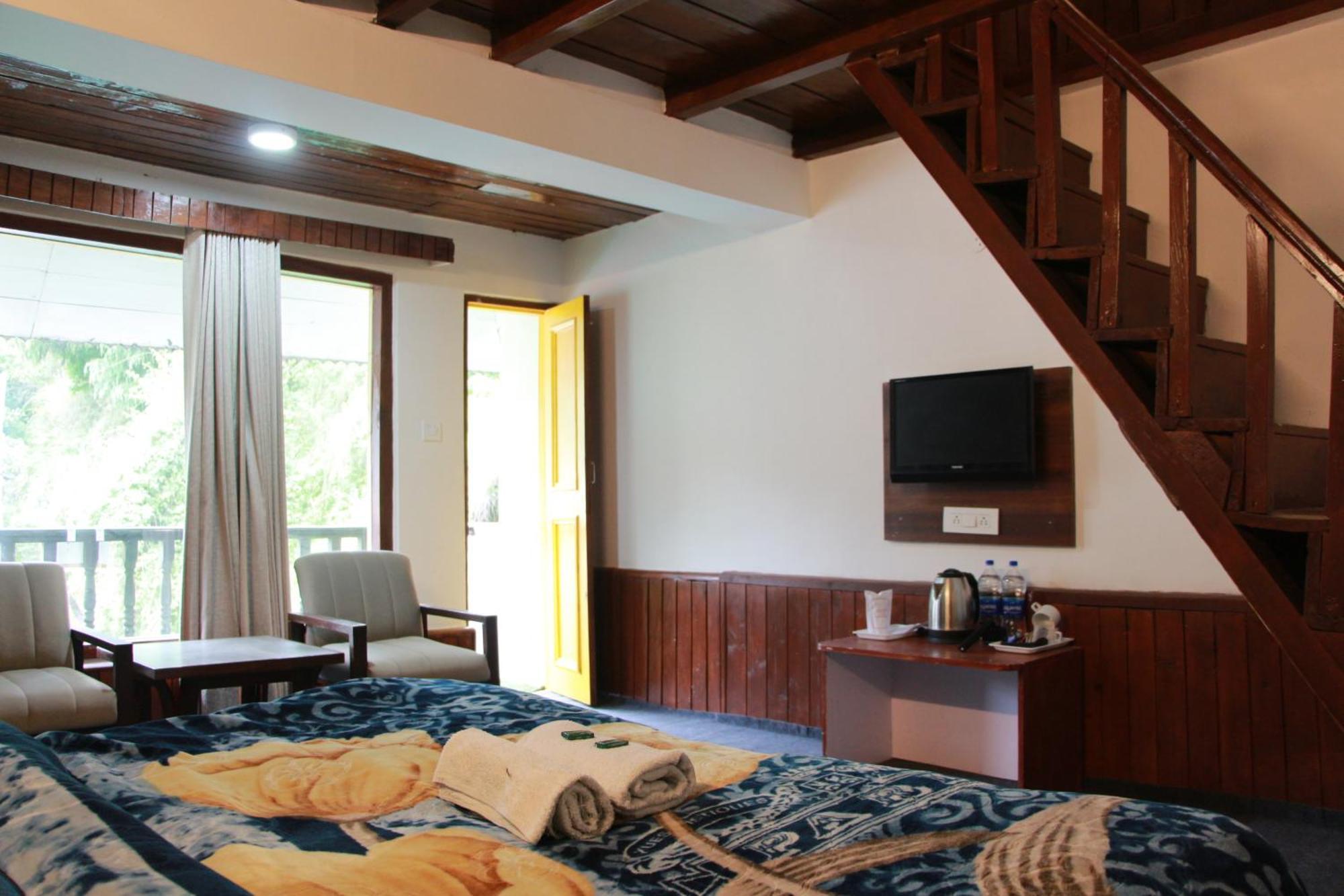 The Village Manali- Cafe, Bar & Bistro Manali (Himachal Pradesh)